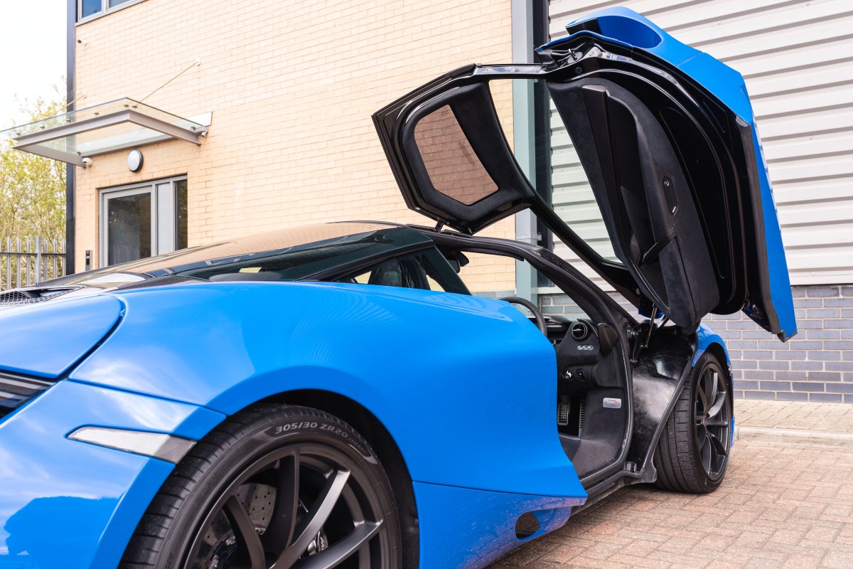 2017 McLaren 720S Performance For Sale