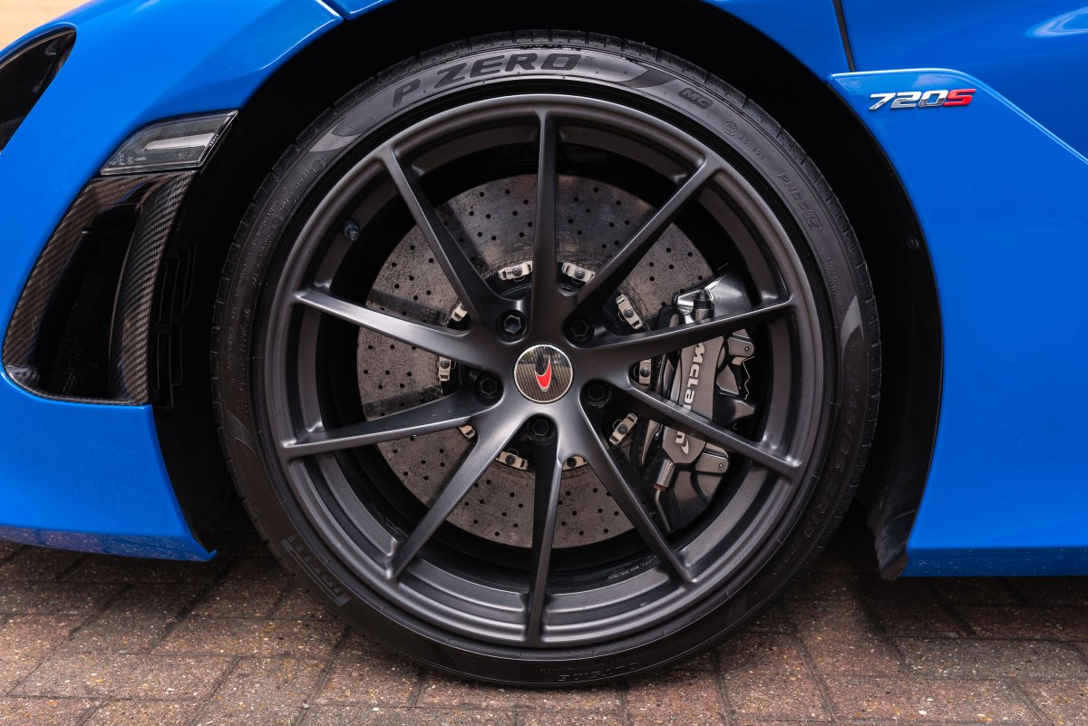 2017 McLaren 720S Performance For Sale
