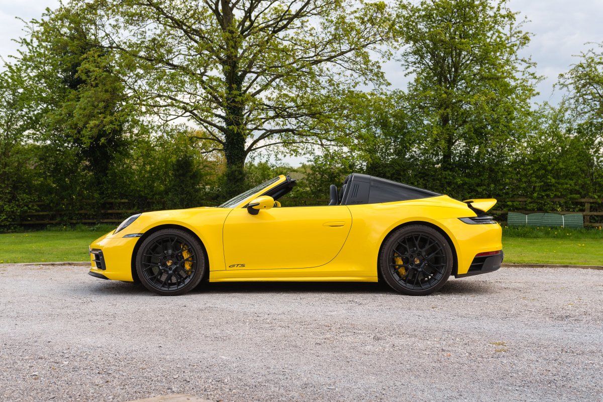 2022 Porsche 992 4 GTS Targa For Sale