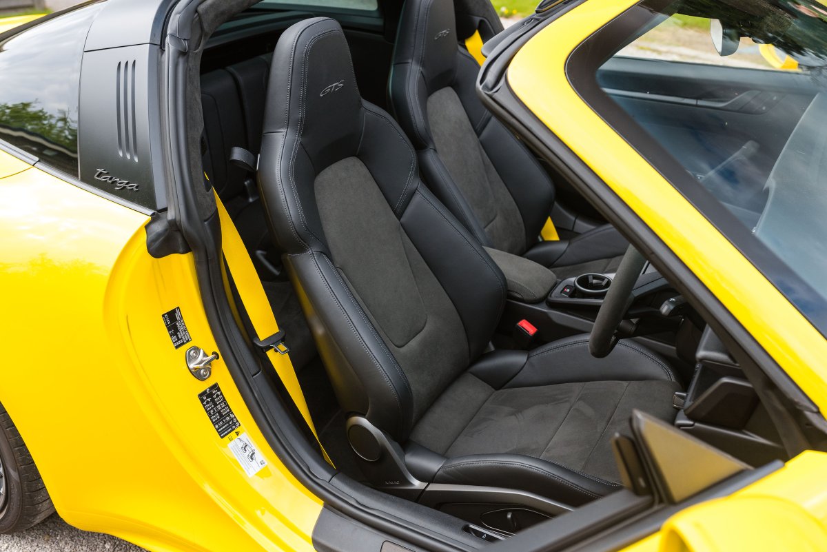 2022 Porsche 992 4 GTS Targa For Sale