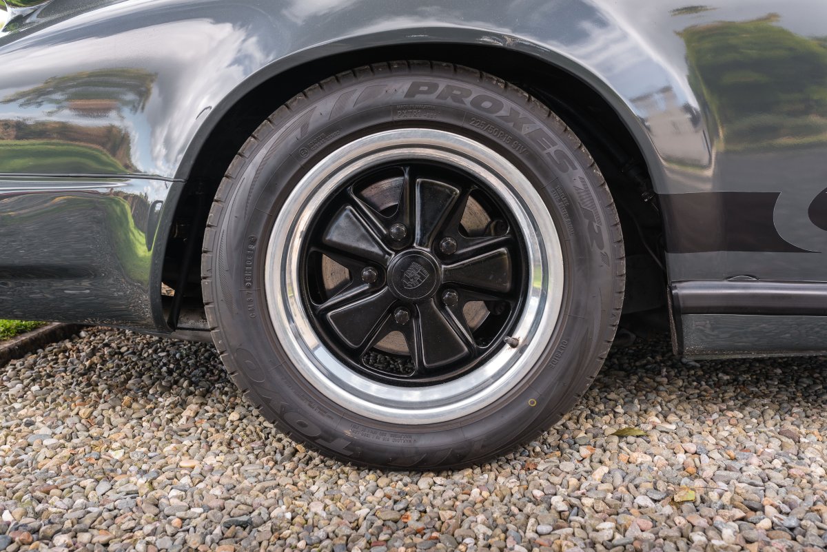 1975 Porsche 911 Carrera 2.7 For Sale