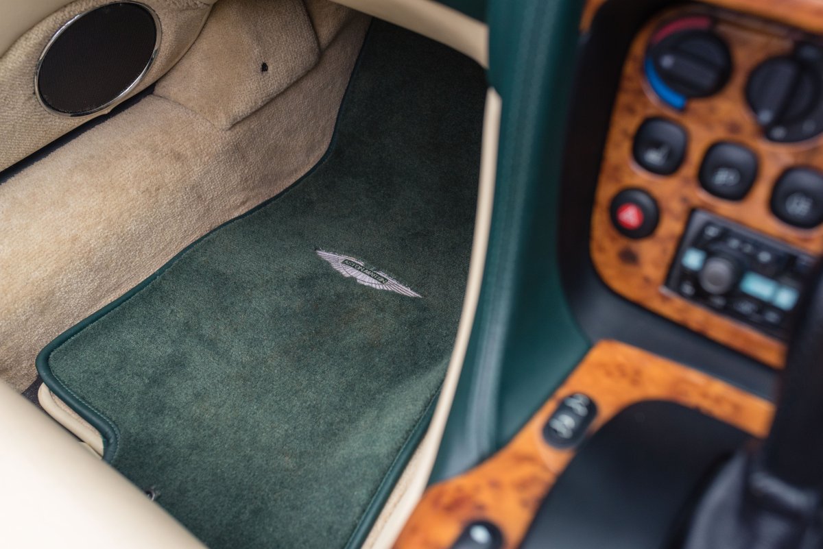 2001 Aston Martin DB7 Vantage Volante For Sale