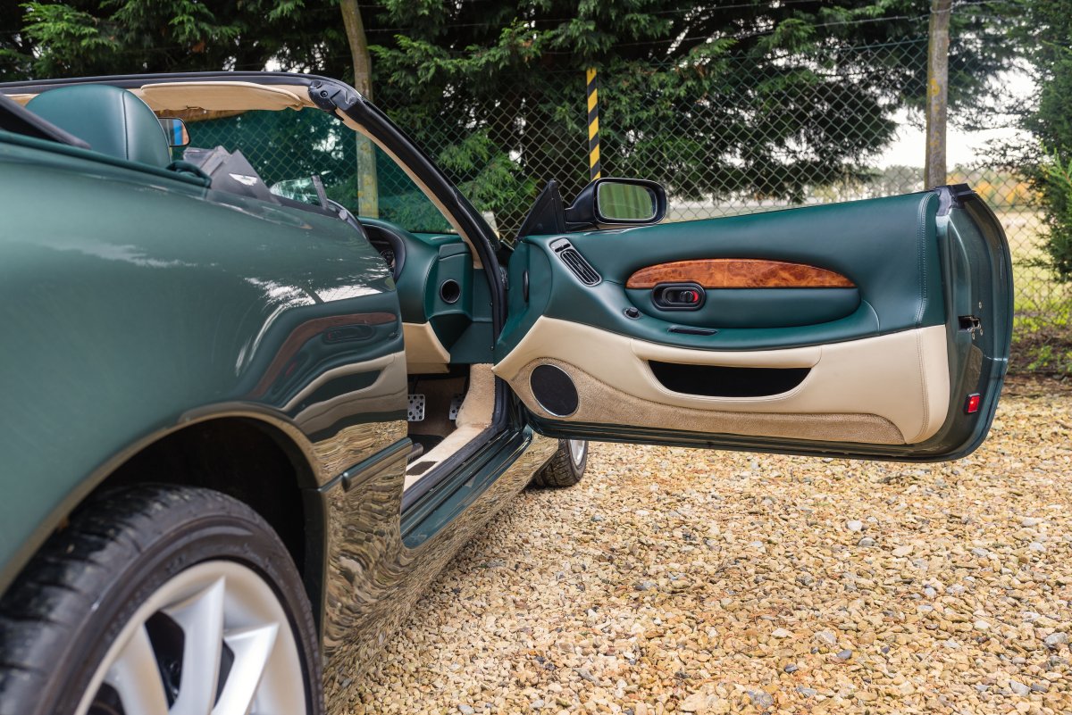 2001 Aston Martin DB7 Vantage Volante For Sale