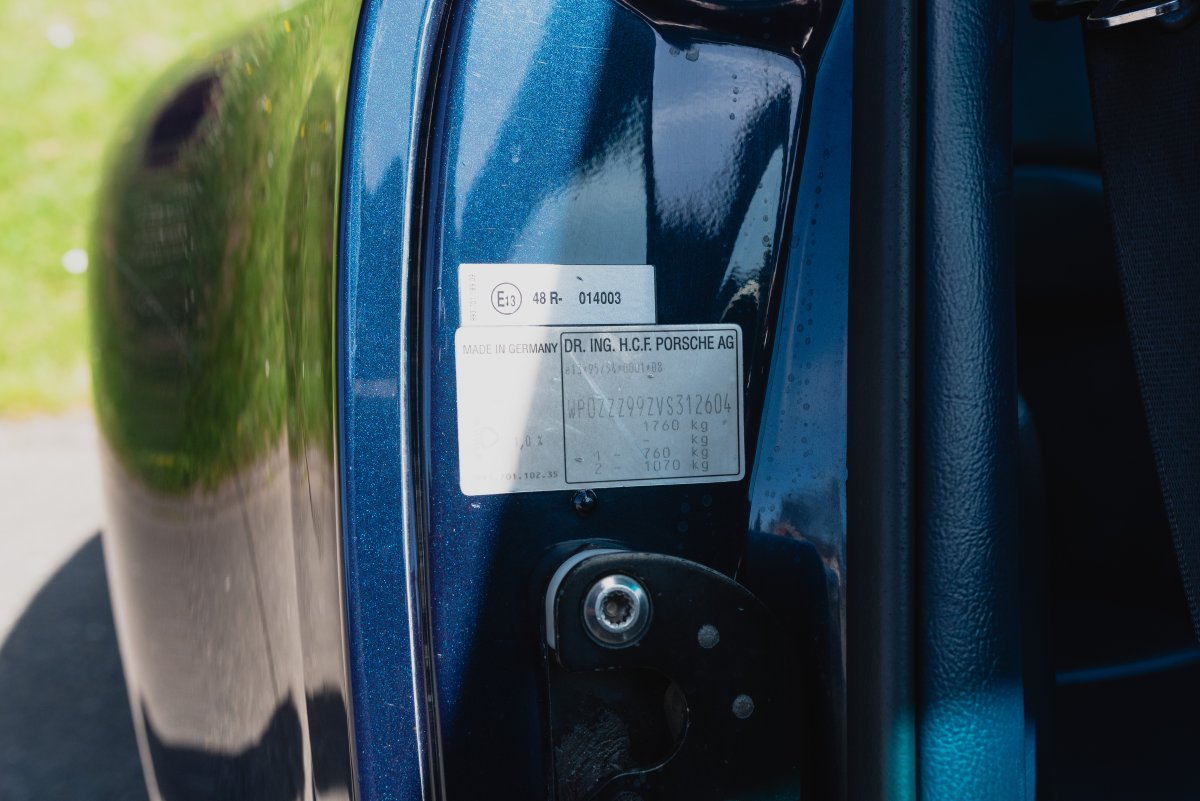 1997 Porsche 911 (993) Carrera 4 For Sale