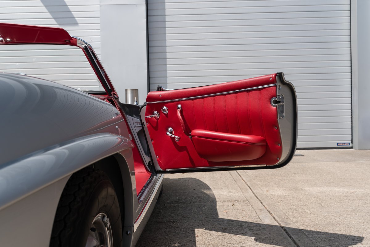 1958 Mercedes-Benz 300 SL Roadster For Sale