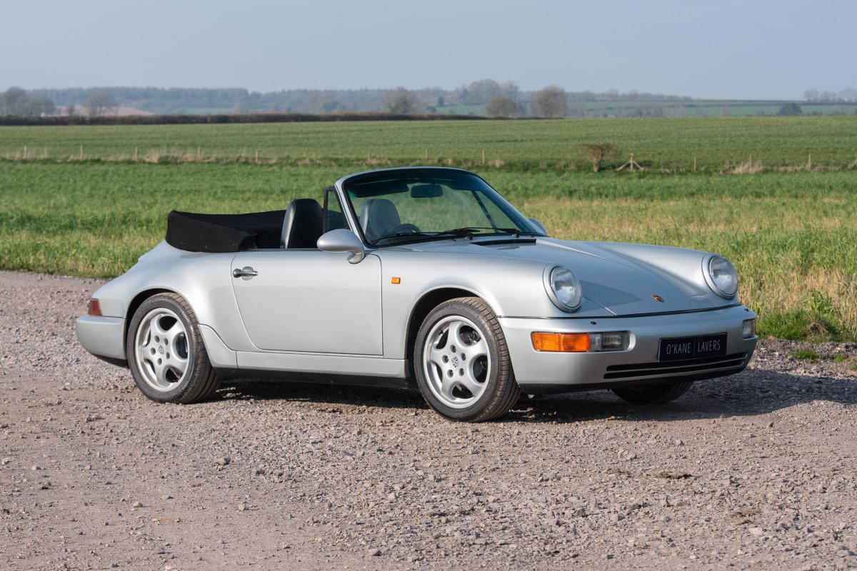 1990 Porsche 911 (964) Carrera 4...