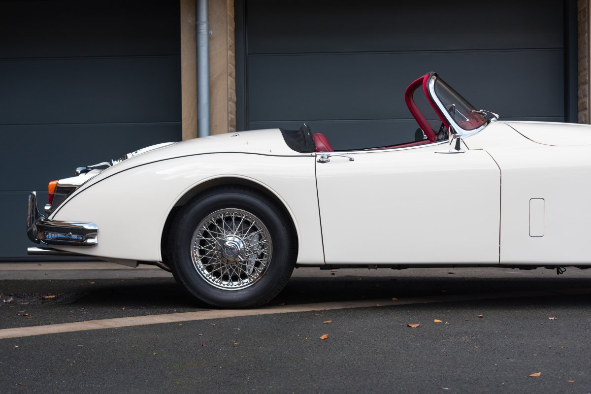 1959 Jaguar XK150 3.4 Roadster For Sale