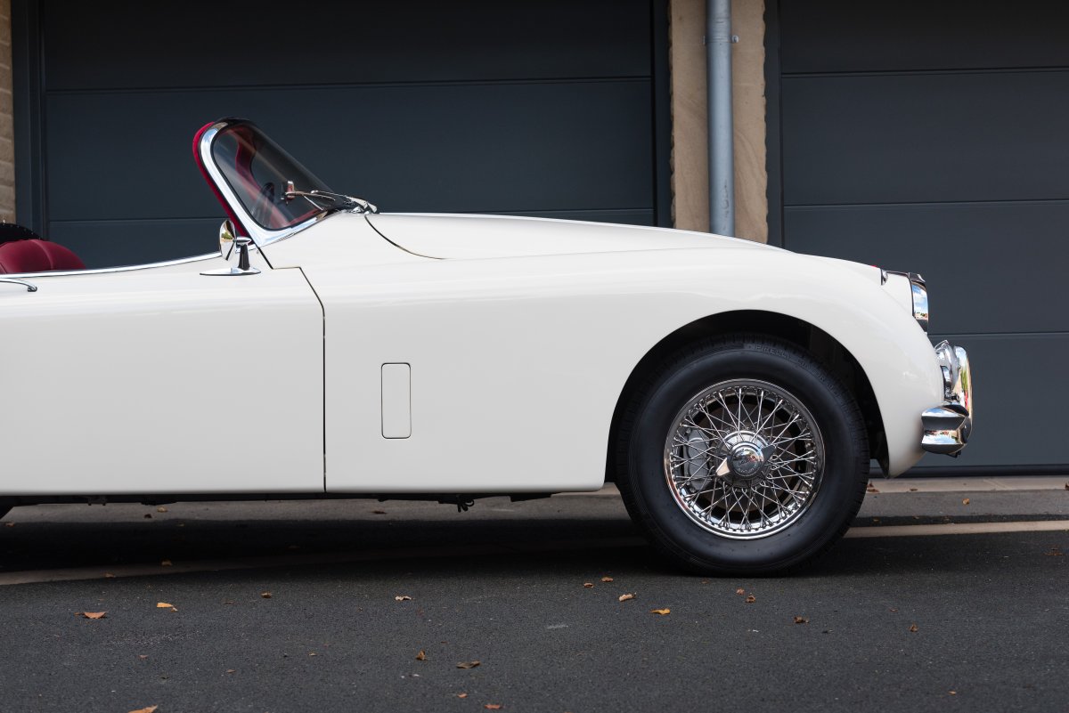 1959 Jaguar XK150 3.4 Roadster For Sale