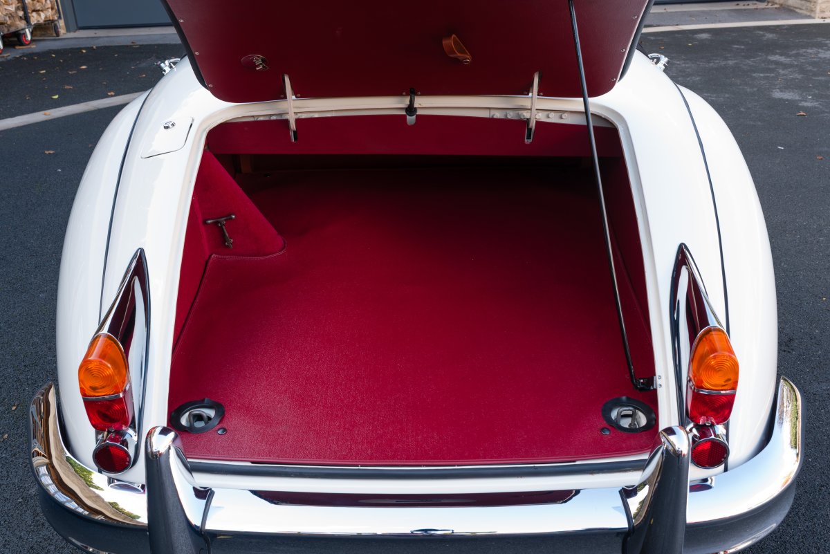 1959 Jaguar XK150 3.4 Roadster For Sale