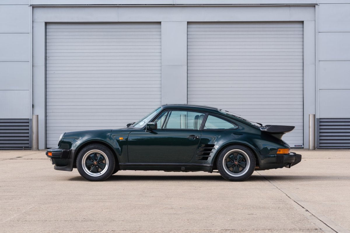 1989 Porsche 911 Carrera 3.2 Supersport For Sale Forest Green Metallic