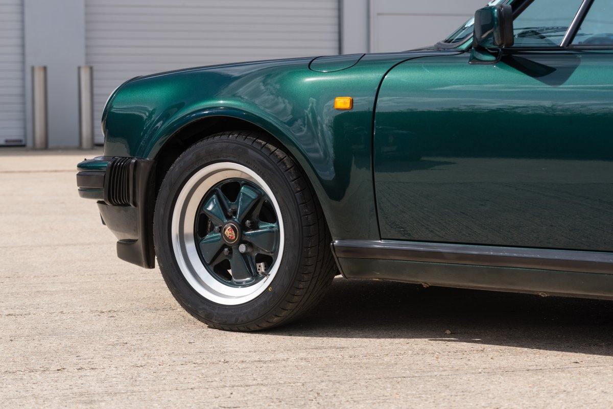 1989 Porsche 911 Carrera 3.2 Supersport For Sale Forest Green Metallic