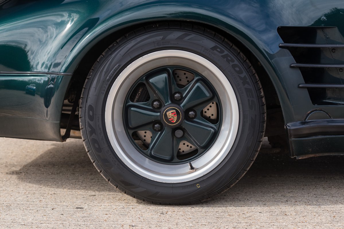 1989 Porsche 911 Carrera 3.2 Supersport For Sale Forest Green Metallic