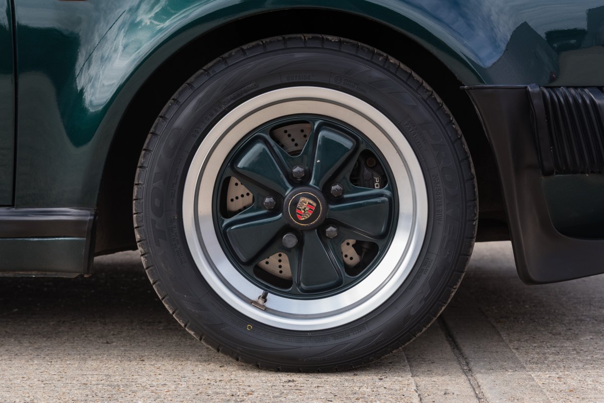 1989 Porsche 911 Carrera 3.2 Supersport For Sale Forest Green Metallic